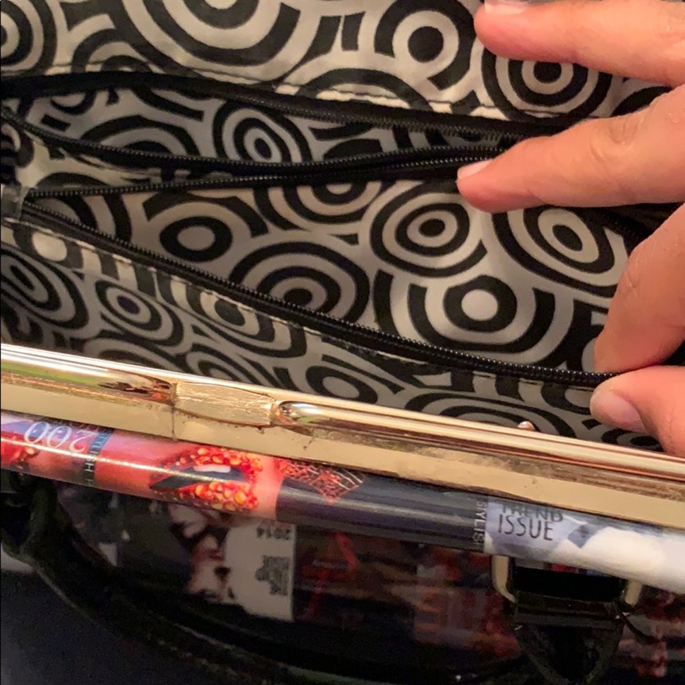 Purse - Picture 7 of 8